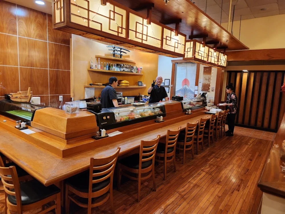 Akira Sushi Bistro