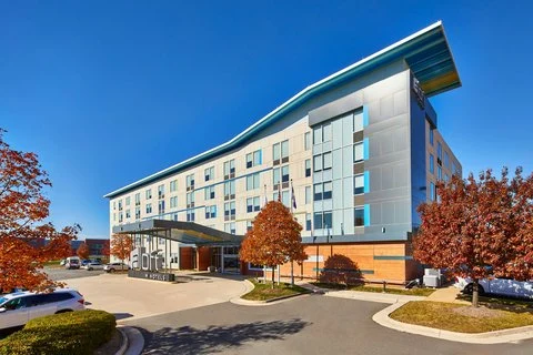 Aloft by Marriott Dulles Airport North