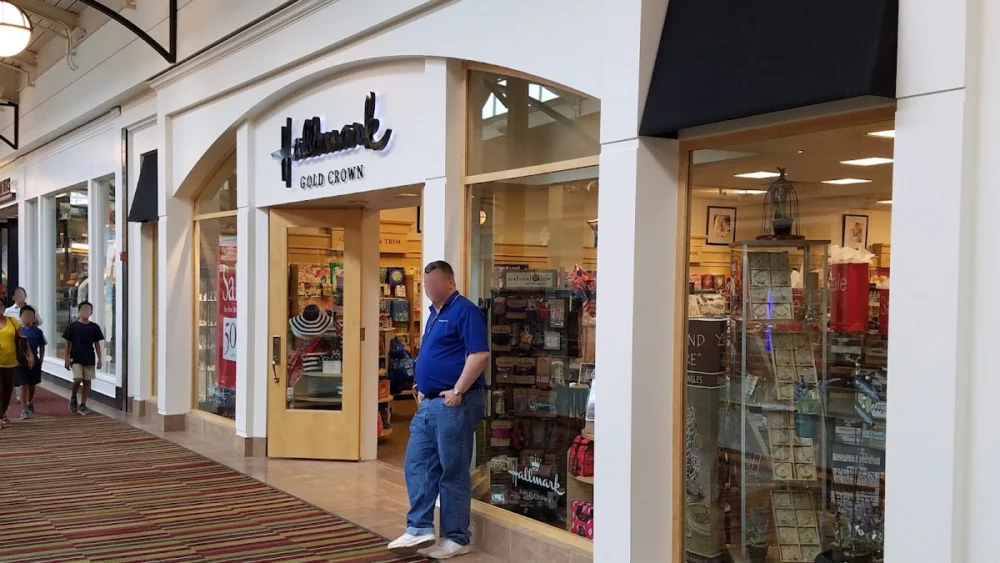 Banner's Hallmark Shop
