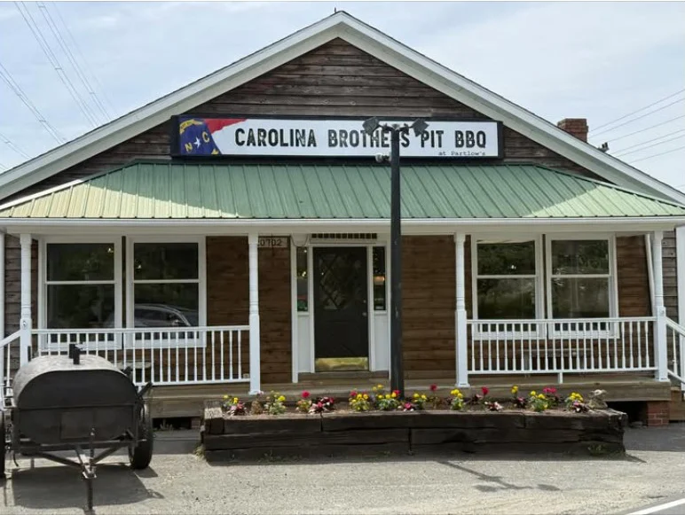 Carolina Brothers Pit Barbeque
