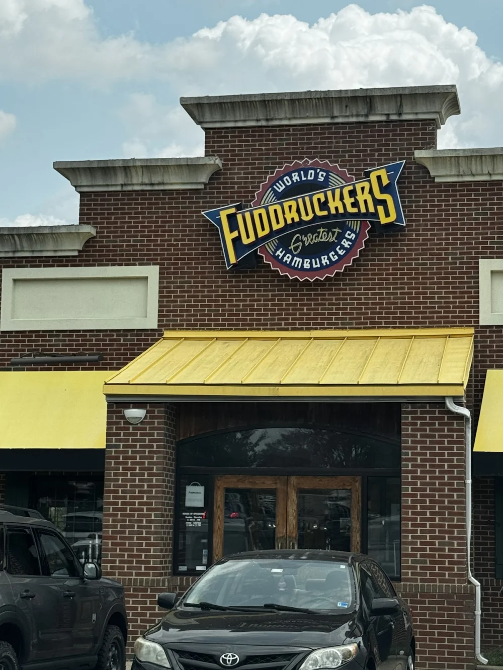 Fuddruckers