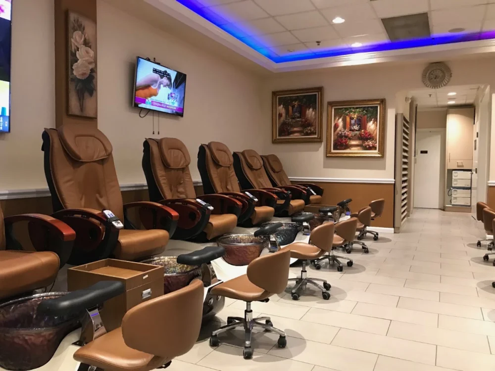 Platinum Nails Spa