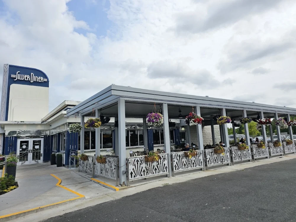 Silver Diner